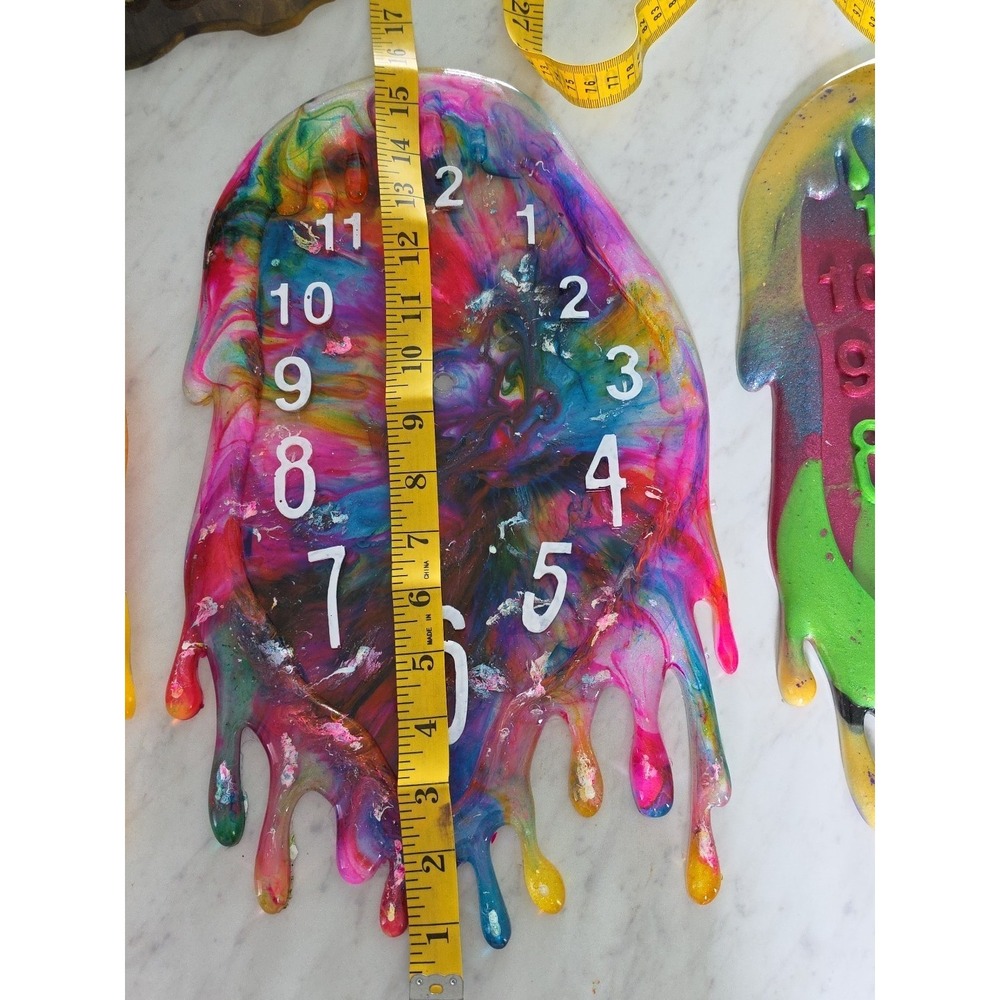 Handmade Resin Dripping Clocks - Picture 7 of 9
